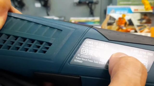 Máy mài góc 125 mm BOSCH GWS 17-125 CI смотреть онлайн