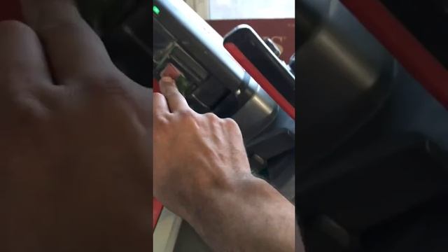 Резка плитки Porcelanosa без сколов под 45 градусов смотреть онлайн