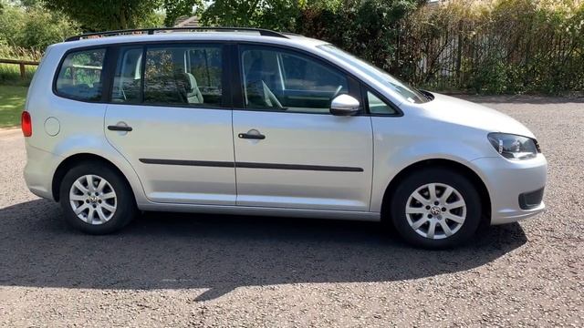 VOLKSWAGEN TOURAN 1.6 TDI (GMZ MOTORS) смотреть онлайн