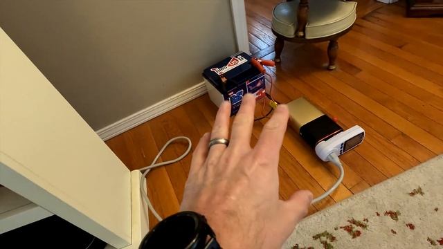 Using a Timeusb 50ah Lifepo4 battery to power an X-box and 65" TV! But for how long? смотреть онлайн