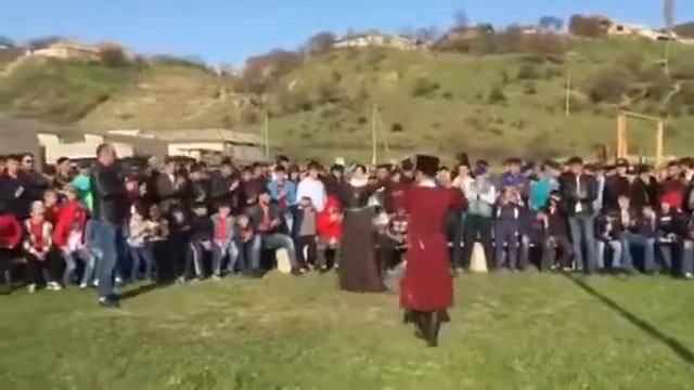 Идеальный Чеченский танец смотреть онлайн