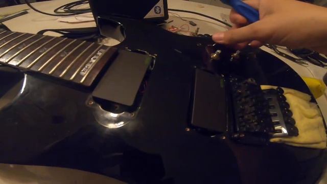 LTD KH-602 EMG 81-60A To Bone Breaker Swap - 15 Min Riffs