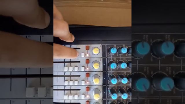 soundcraft signature 22 смотреть онлайн