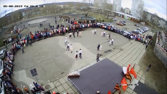 Усть-Илимск танцует вальс с камер видео-наблюдения смотреть онлайн