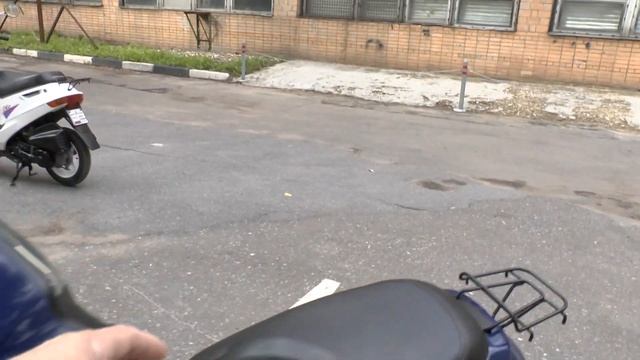 Скутер Honda Dio 50 AF27 - Walkaround, Kupiscooter.ru смотреть онлайн