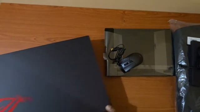 Asus G15 Zephyrus Unboxing смотреть онлайн