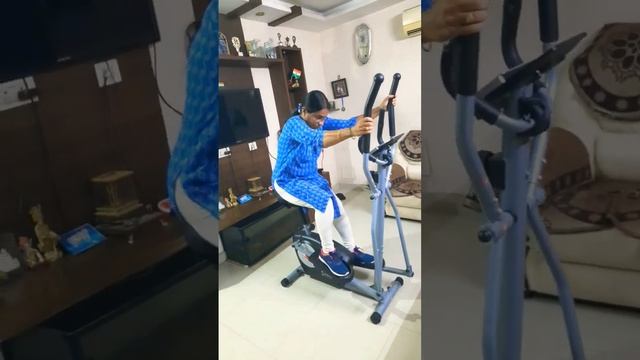 Cross Elliptical Workout смотреть онлайн