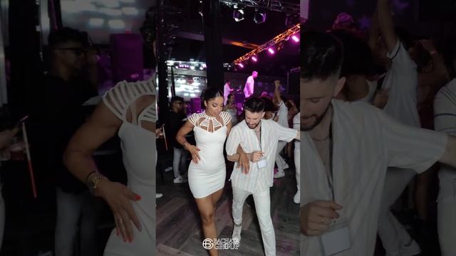 DANCERS: Jorge & Alemana ? Inmortal ?️Romeo Santos смотреть онлайн