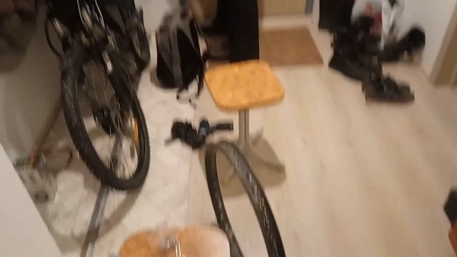 Переспицовка моторколеса Замена дохлых спиц Правка кривого обода смотреть онлайн