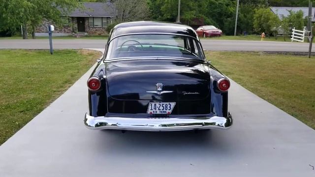 1953 Ford Customline смотреть онлайн