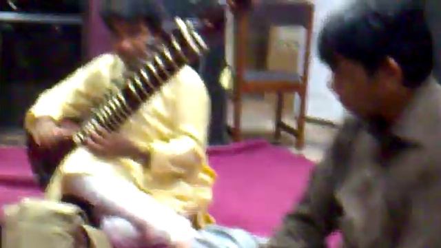 ustad shafique khan rageshwari .... jala смотреть онлайн