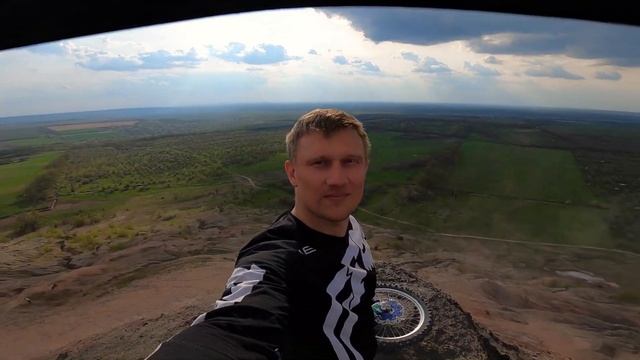 День Терриконов. 5 Терриконов за 1 день. Yamaha WR450f / Beta 300rr / Suzuki RMZ450 / Yamaha WR250f смотреть онлайн