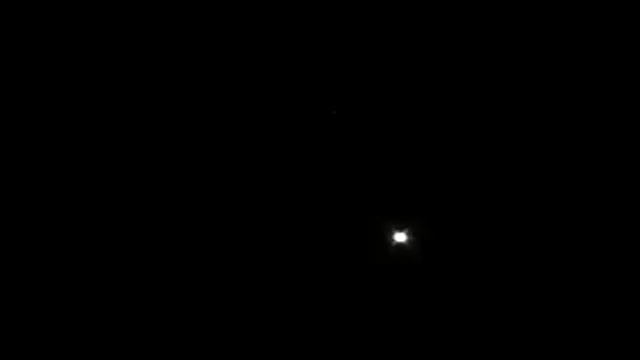 jupiter and its moons with my sony sr11 camcorder (150x digital zoom) смотреть онлайн