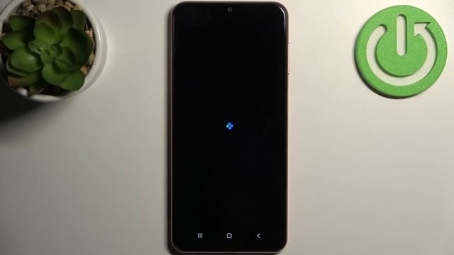 How to Change Wallpaper on SAMSUNG Galaxy A04s - Set New Wallpaper смотреть онлайн