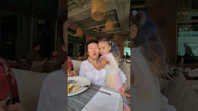 ДЕТИ ПРОЖИВАЮТ БЕСПЛАТНО ? смотреть онлайн