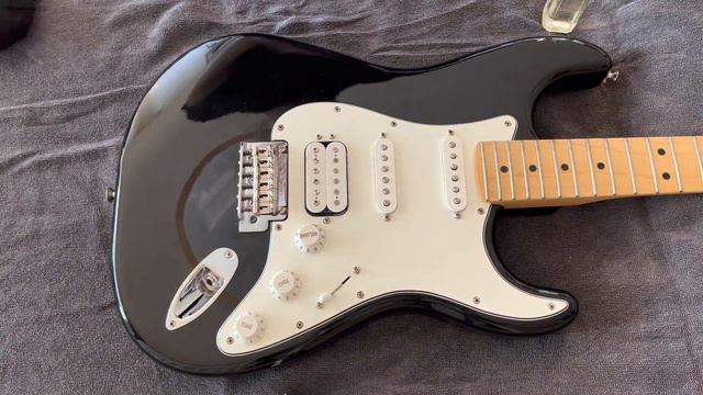 E-Gitarre Wartung und Pflege | Fender Stratocaster смотреть онлайн