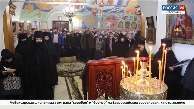 Православные верующие отмечают Сретение Господне смотреть онлайн