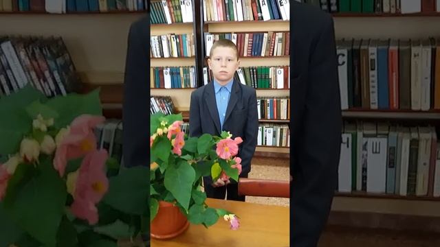 Страна читающая — Антон Солдатов читает произведение «Бородино» М. Ю. Лермонтова смотреть онлайн