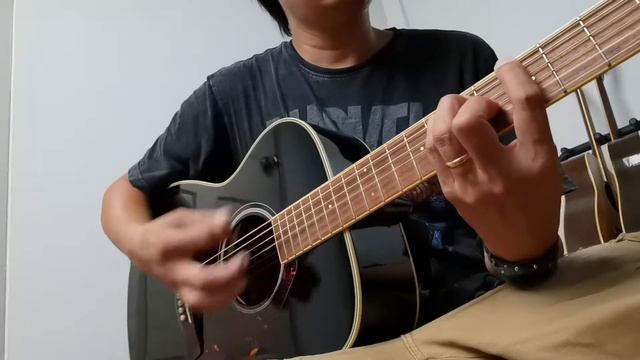 Yamaha FS-720S BL Top Solid ทรง Semi jumbo : รีวิว смотреть онлайн