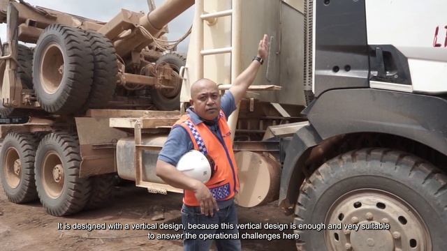RENAULT TRUCKS K460 P6X6 LOGGING TRUCKS WALKAROUND, CENTRAL KALIMANTAN, INDONESIA смотреть онлайн