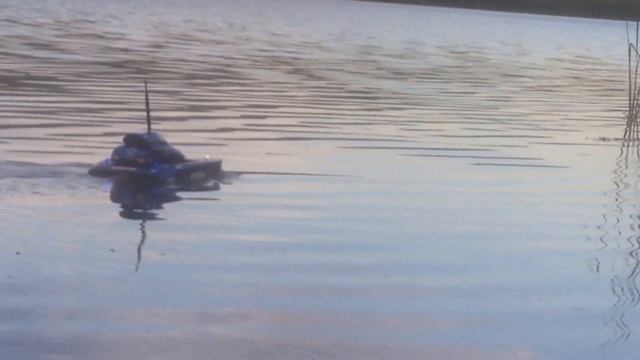 Карповий кораблик AQUA MANIA(на воді) смотреть онлайн