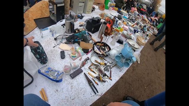 Поход на барахолку за техникой | Уделка | Блошиный рынок