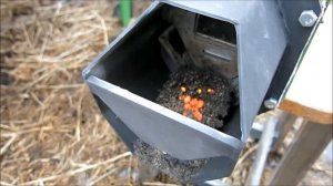 Механическая очистка колосника и сброс зольного остатка пеллетной горелки Pelletron Alpha