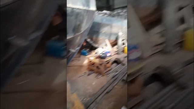 Сборка двух яхт проекта "спрей 27" №7 : продолжается сборка верхних элементов яхт. смотреть онлайн