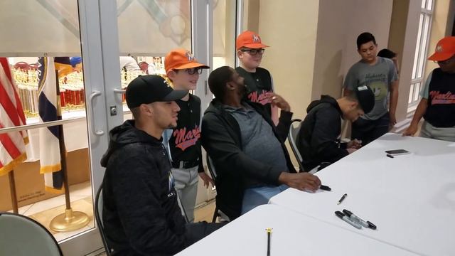 Primer acto público de los Mesa en Miami смотреть онлайн