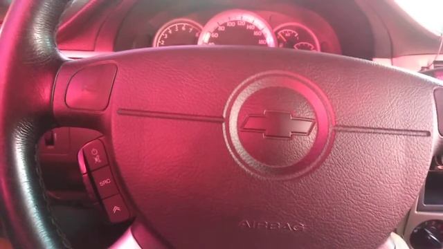 Горит индикатор датчика давления масла. Chevrolet lacetti. смотреть онлайн