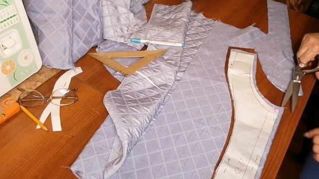 ПОШИВ КОСТЮМА, С ОДНОЙ ПРИМЕРКОЙ.ЧАСТЬ 1. МАСТЕР КЛАСС ОТ НАДЕЖДЫ ВЯЧЕСЛАВОВНЫ. смотреть онлайн