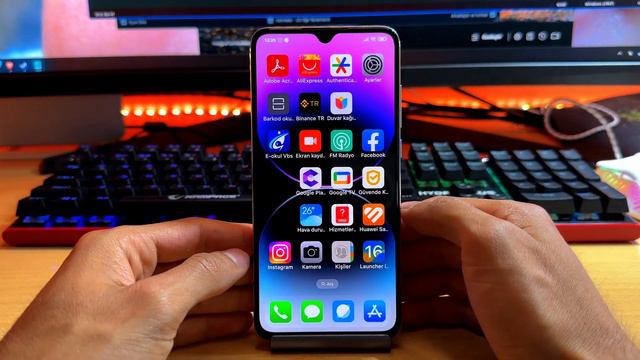 Tüm Android Telefonları iPhone'a Çevirmek ! смотреть онлайн