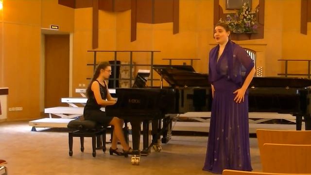 Зара Левина "Каштаны" исполняет Юлия Вакула и аккомпаниатор Ксения Волошина. Педагог Русина Л.В. смотреть онлайн