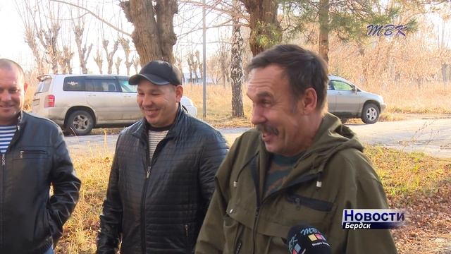 Прощание с председателем союза моряков Бердска Виктором Кришталем состоится 15 мая смотреть онлайн
