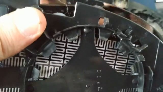 Ремонт зеркала VW Tiguan. Замена зеркального элемента VW Tiguan. смотреть онлайн