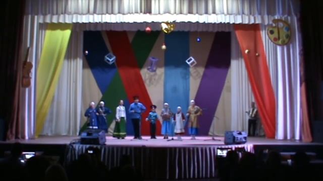 1. Театр фольклорной песни «Развеселая беседа» смотреть онлайн