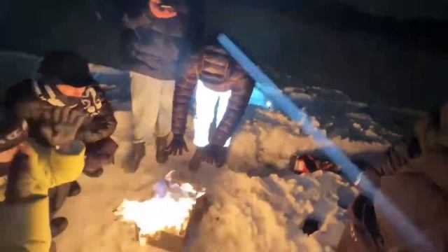 ХАЗЯЕВА ЗАСТРЯЛИ НА ВЕЗДЕХОДЕ В ЧИСТОМ ПОЛЕ смотреть онлайн