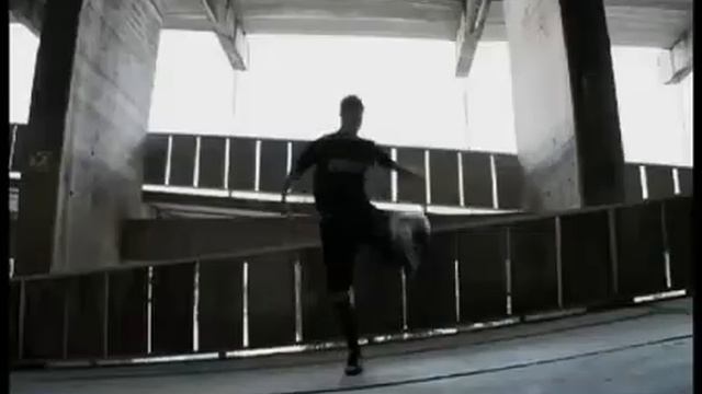 Messi und Billy Wingrove смотреть онлайн