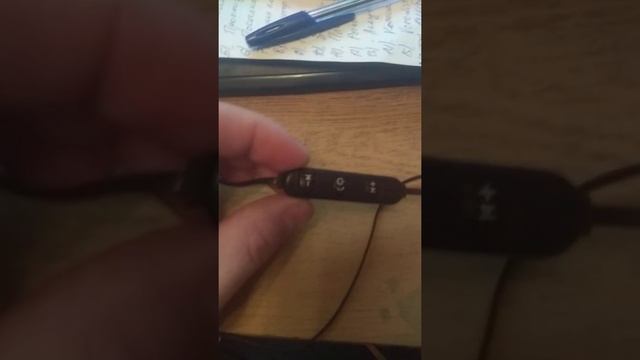 Беспроводные bluetooth наушники XT11 смотреть онлайн