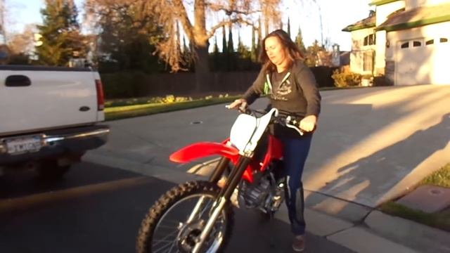 2014 Honda CRF230F birthday surprise смотреть онлайн