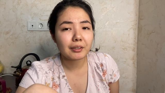 24 ЧАСА ЧТЕНИЯ || Нищета, пицца и любовный треугольник смотреть онлайн
