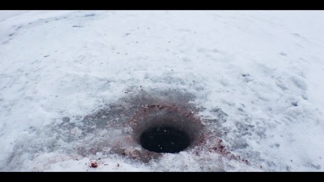 Ловля плотвы зимой / Поклевки плотвы на поплавок / Зимняя рыбалка 2022 смотреть онлайн