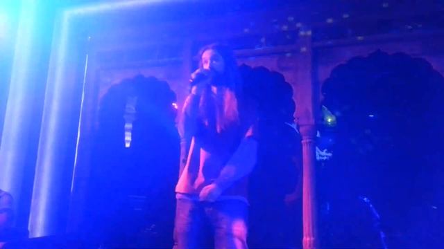 Длинноволосый 42-летний тенор мужчина-Как альтино спел женщина я не танцую!Ми2 Фа#3! смотреть онлайн