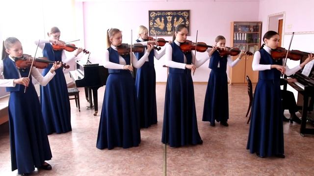 А  Курчи. Чардаш  Исполняет образцовый ансамбль скрипачей