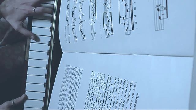 Знаменитая старинная песня "Зелёные рукава" смотреть онлайн