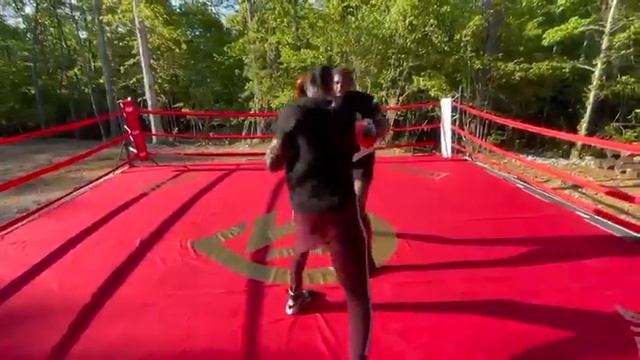Deontay Wilder new padwork footage with Malik scott смотреть онлайн