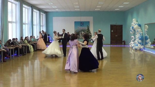 07.01.2022 Большой фигурный вальс (Рождественский бал в ДК Торжок) смотреть онлайн