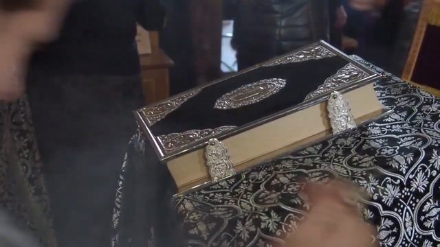 Вечерня с акафистом Страстям Христовым смотреть онлайн