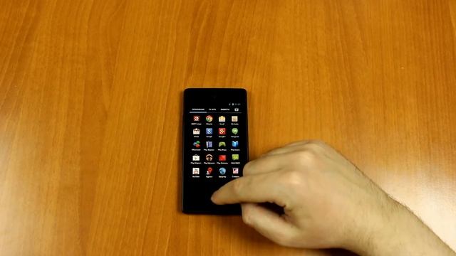 Обзор двухэкранного российского смартфона YotaPhone. (Часть 2. Обзор и внешний вид.) смотреть онлайн