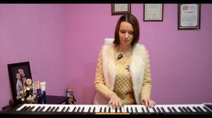 Урок вокала 8. Распевка для женского голоса.